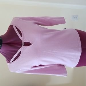 BCBG Max Azria lilac 3/4 sleeve silk blend top Size M